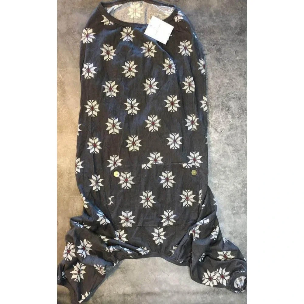 XL Dog Pajamas Winter Snowflake Design‎ for Large Dogs Big Dogs